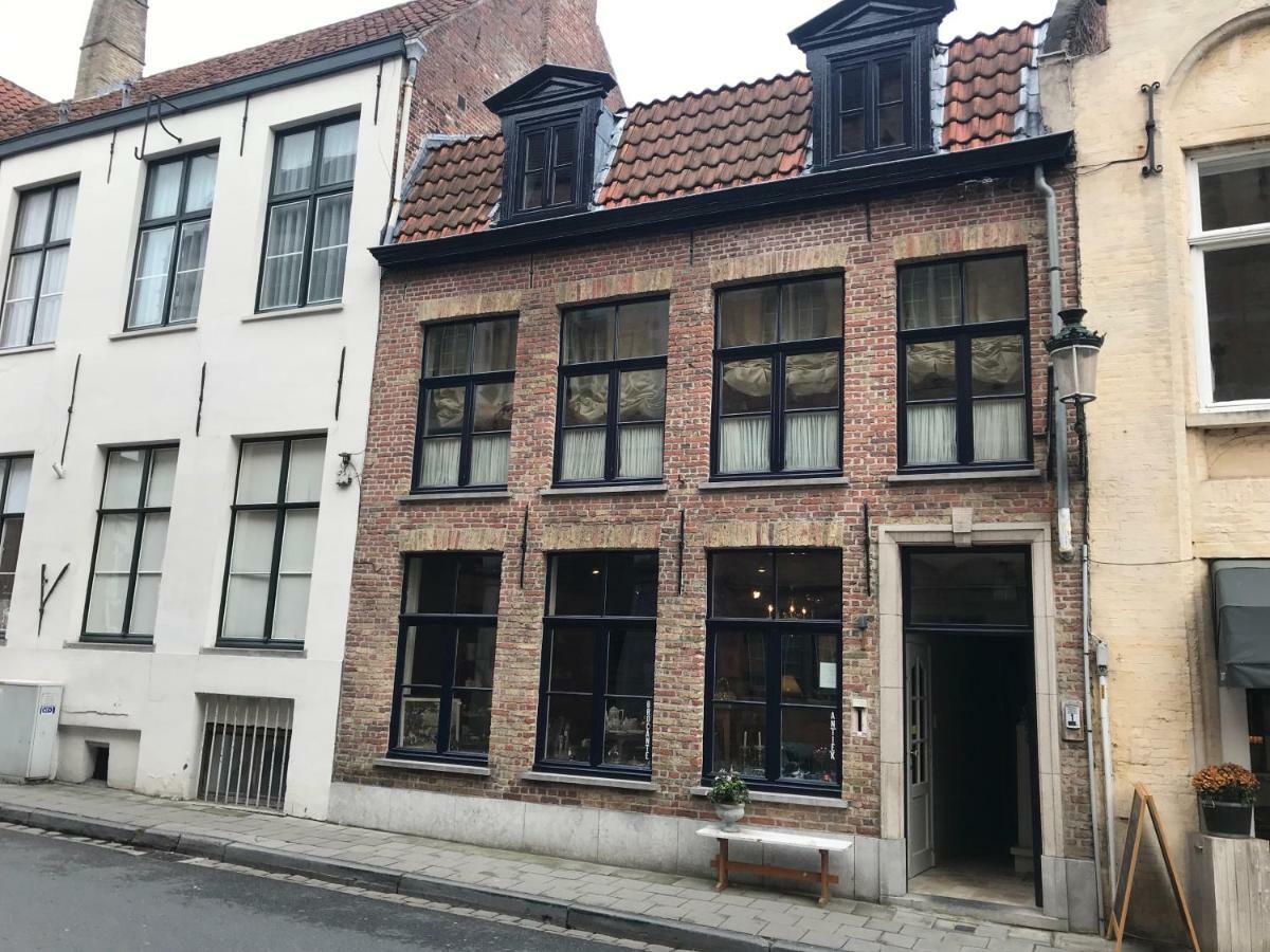Guesthouse Dijver - Serene Escape In The Heart Of Historic Brugge Kültér fotó